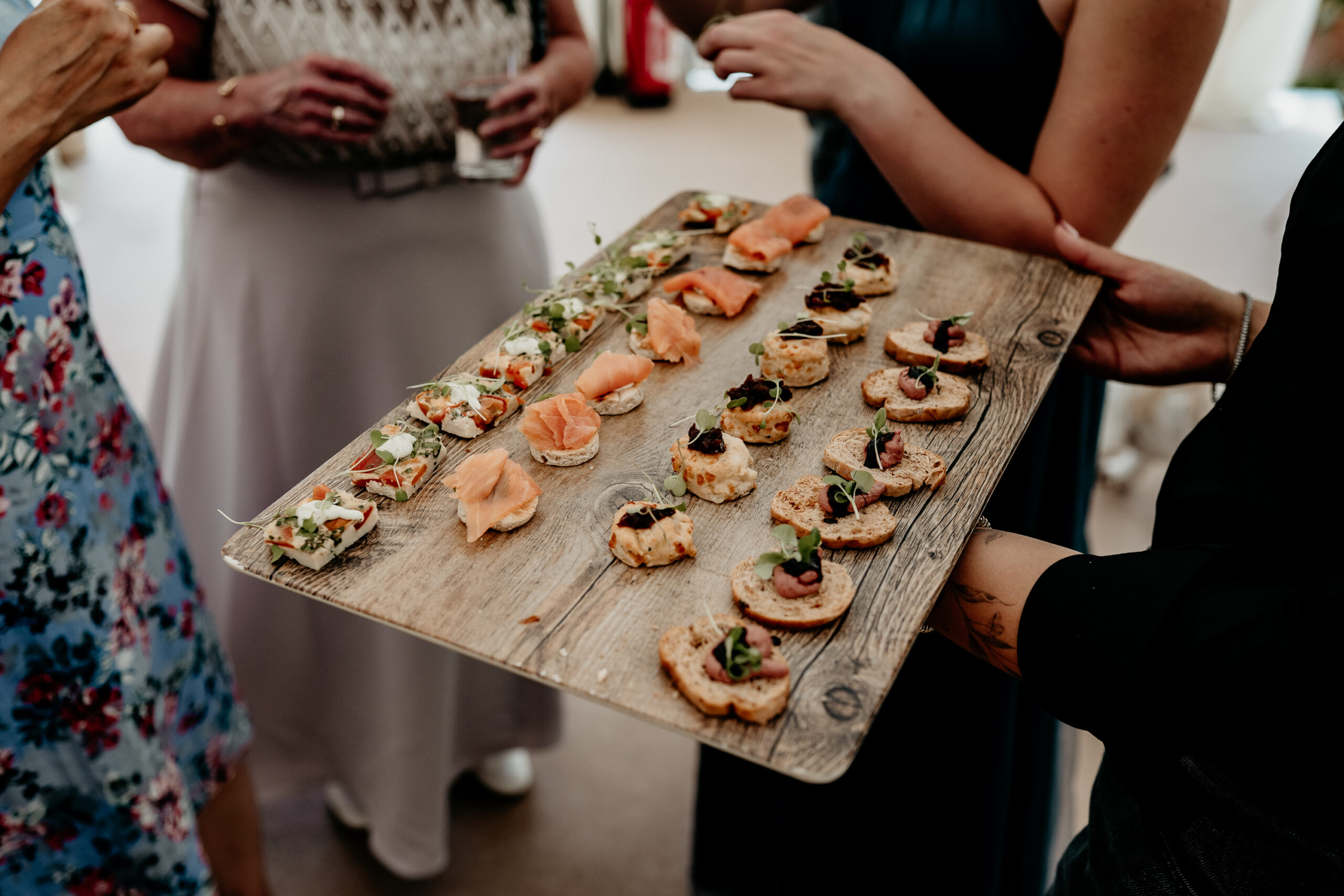 canapes canapes